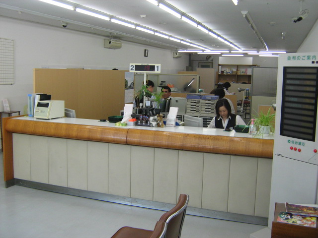 仮店舗で営業を再開した塩釜支店2